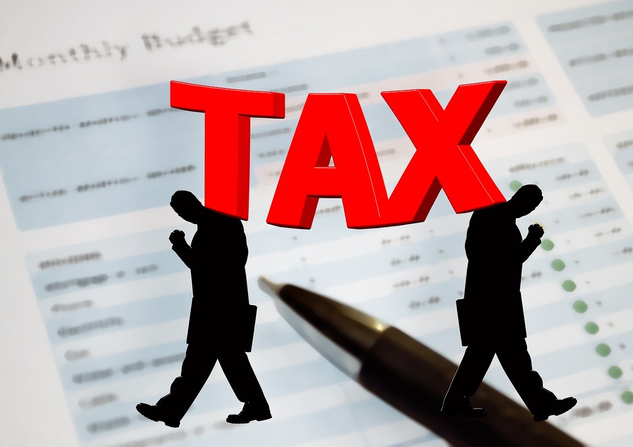 File Tax in UK